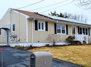 13 Lawrence St, New Bedford, MA 02745