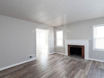 2nd image of 4307 E 21st St
