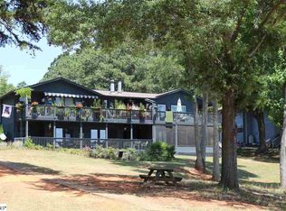 8B Hartwell Villas Dr, Anderson, SC 29626