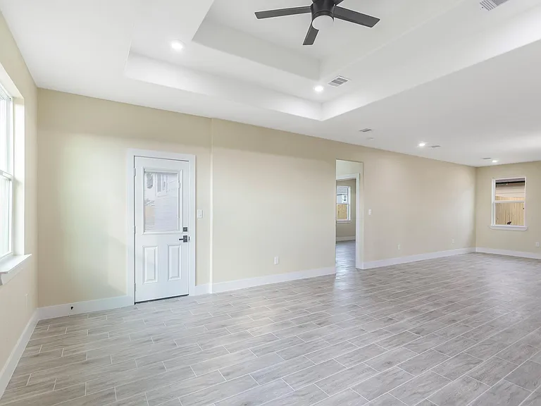 327 Road 5840 — Photo 24
