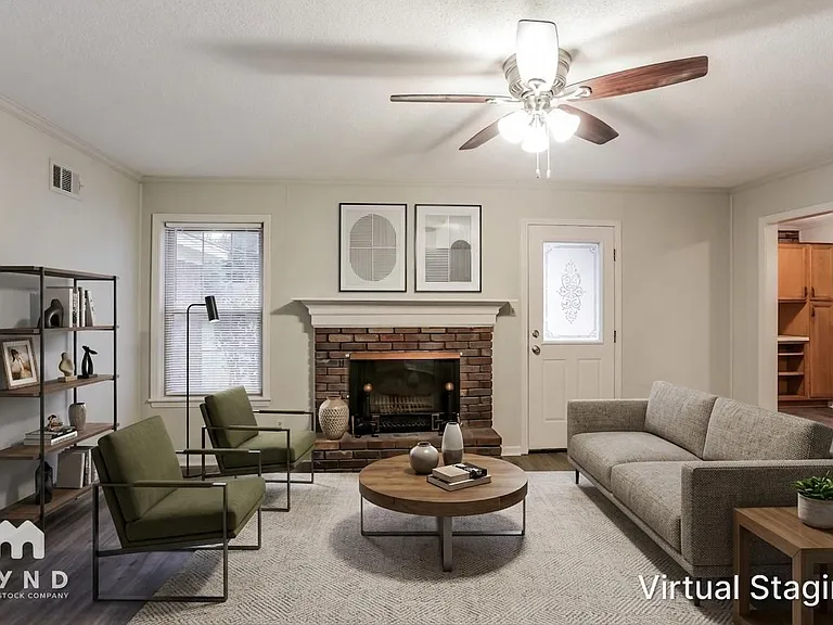 1176 Cedar Cir S — Photo 2