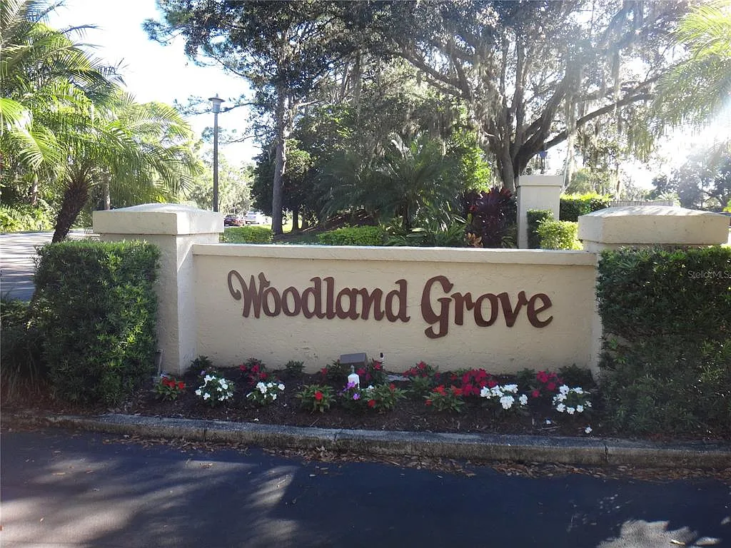 2 bed, 2.0 bath, 1182 sqft, $1,800 — Photo 3