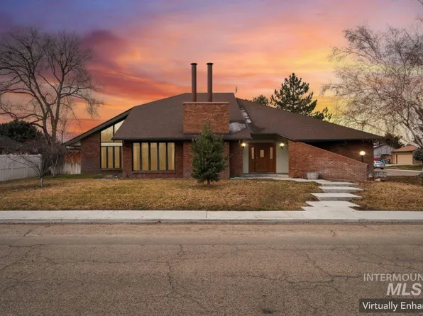 811 N Horton St, Nampa, ID 83651