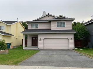 8956 Little Brook Cir, Anchorage, AK 99507