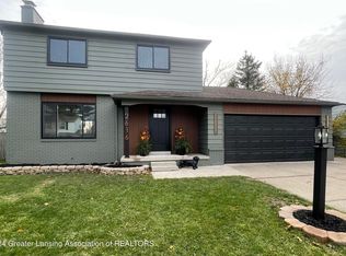 2616 Heights Ave, Lansing, MI 48912
