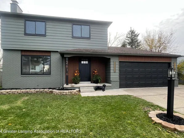 2616 Heights Ave, Lansing, MI 48912