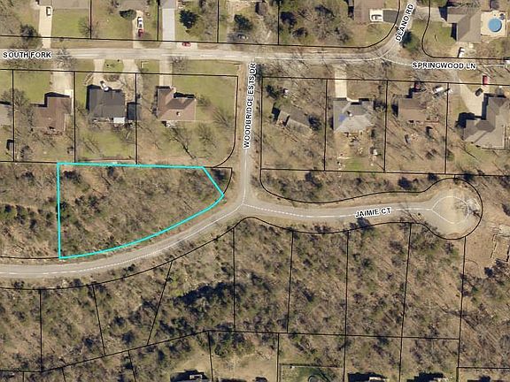 2nd image of 214 Woodbridge Estates Dr