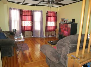 908 McClellan St, Schenectady, NY 12309