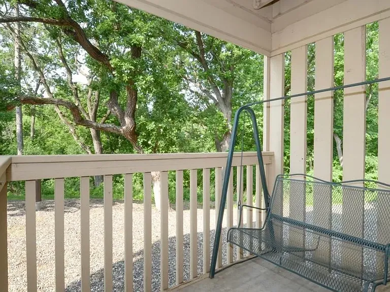 9400 Old Cedar Ave S #121 — Photo 12