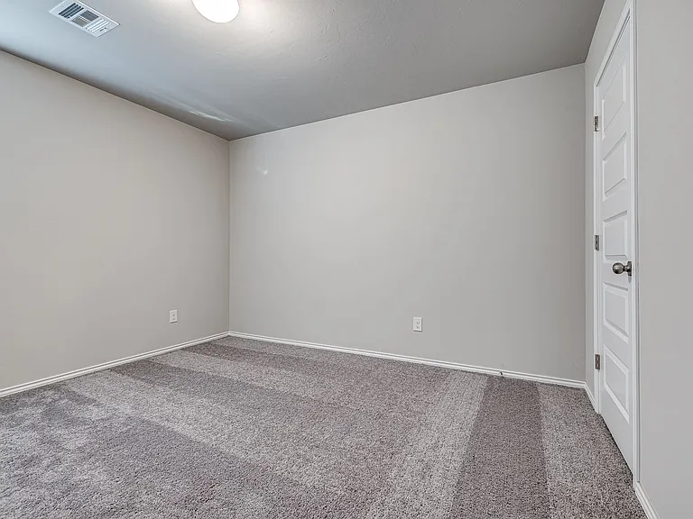 629 W Lola Dr — Photo 22