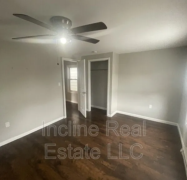 124 S 13th St — Photo 4