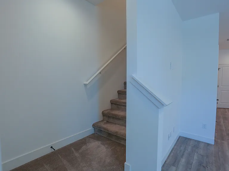 1041 Tiburon Way — Photo 12
