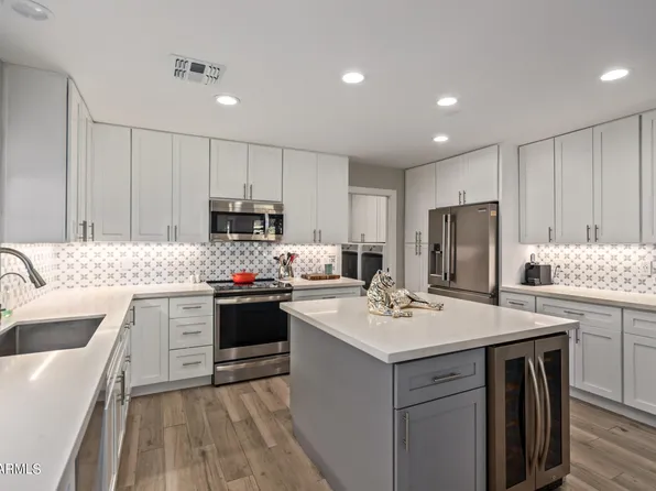 7244 E SOLANO Drive, Scottsdale, AZ 85250