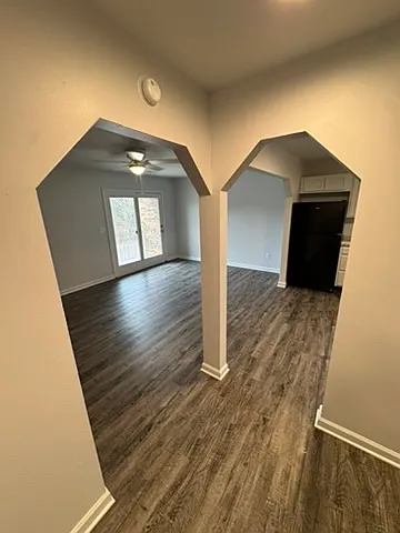 Sunrise Valley Apartments — Photo 26