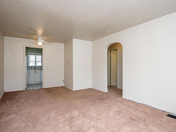 3rd image of 4805 E Severn Pl