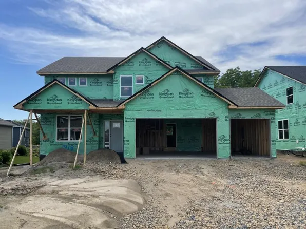 1918 Fulton Rd, Carver, MN 55315