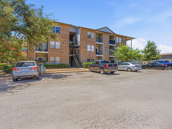 2nd image of 12166 Metric Blvd APT 219