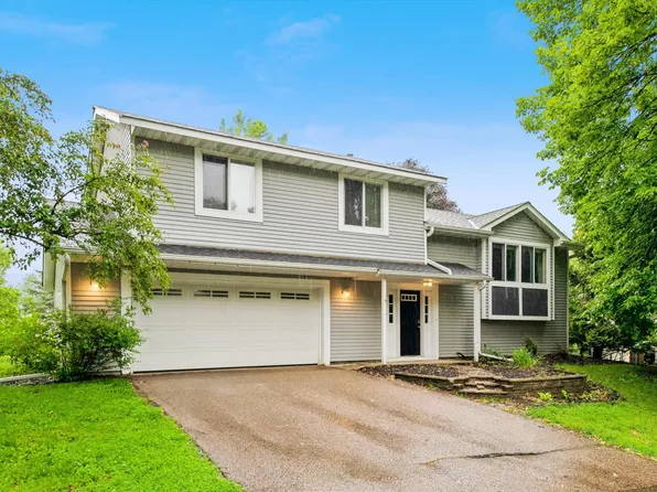 9319 173rd St W, Lakeville, MN 55044