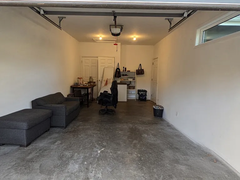 1217 Iowa St #1 — Photo 15