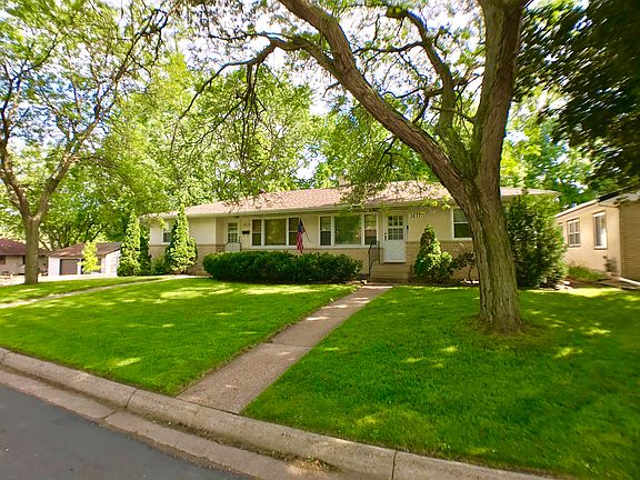 3rd image of 1815 Marie Ave