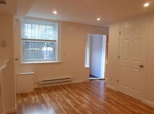 71 Adelphi St #1, Brooklyn, NY 11205