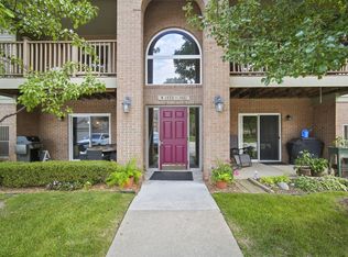 1433 Duncan Dr, Chelsea, MI 48118