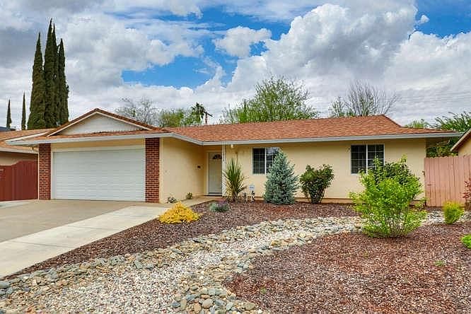 2nd image of 10775 Oakton Way