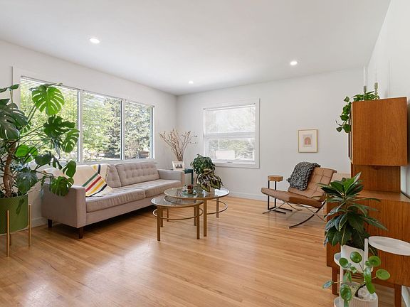 4th image of 1303 Rosehill Dr NW