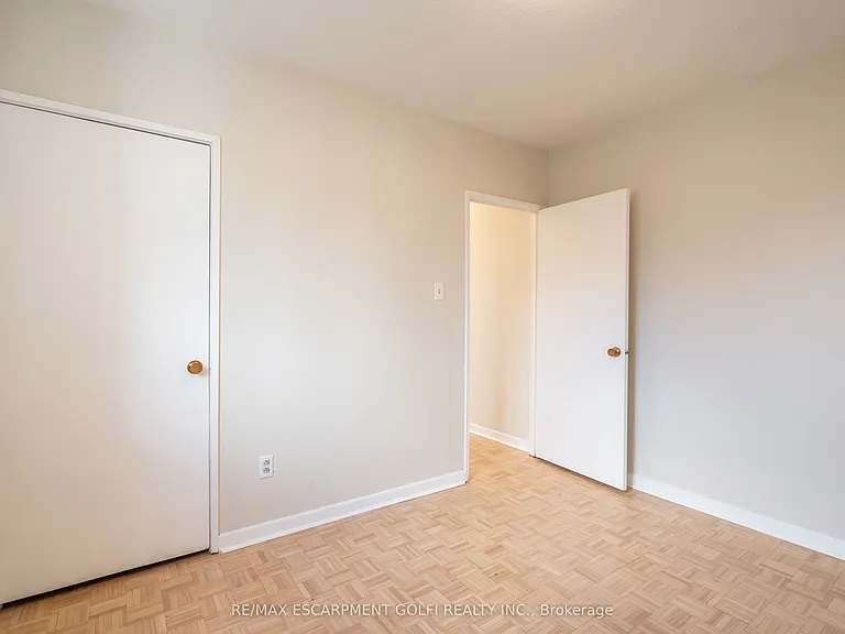 2433 1st St #9 — Photo 31