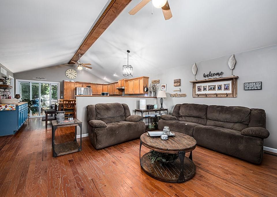 2841 N 99th St, Kansas City, KS 66109 Zillow