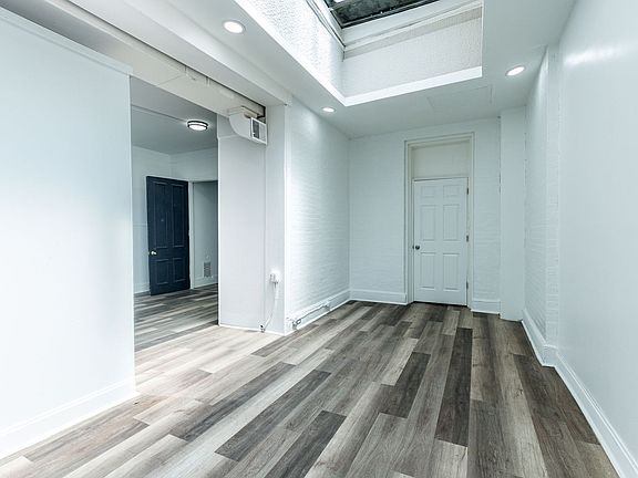 5th image of 814 N Broad St APT D