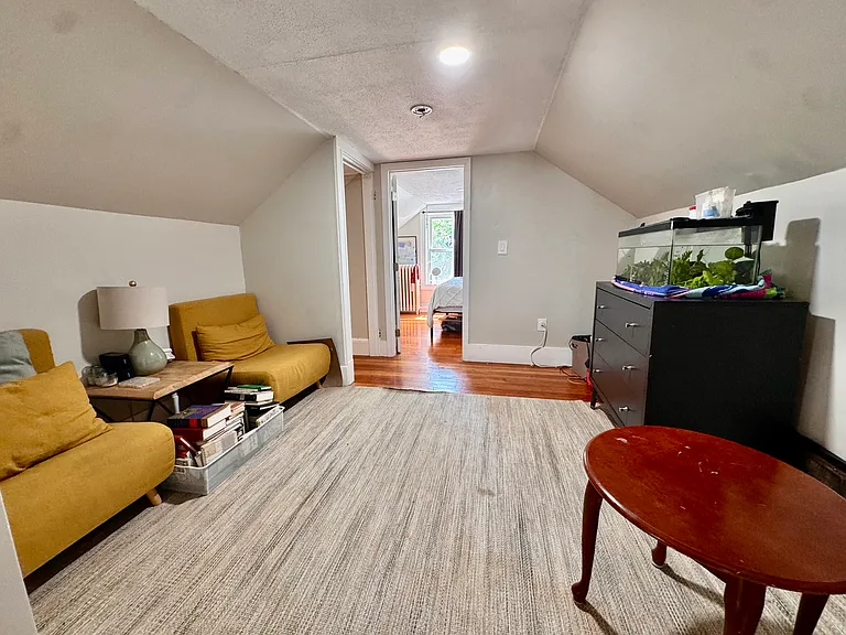 87 Burget Ave #2 — Photo 20