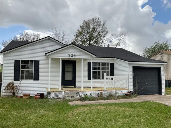 326 E 1st St, Deer Park, TX 77536