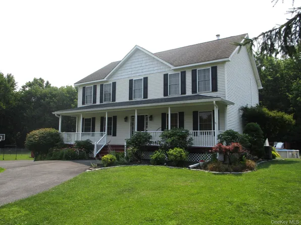 604 Ridgebury Road, Slate Hill, NY 10973