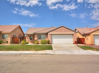 13756 Mesa View Dr, Victorville, CA 92392