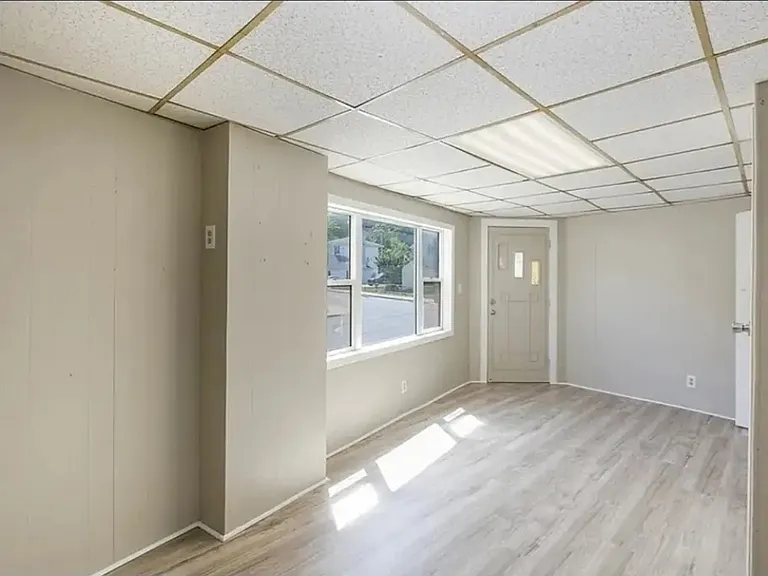 27 Saint Paul St #1 — Photo 2