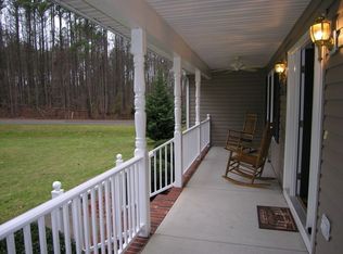 11501 Red Rock Ln, Bumpass, VA 23024