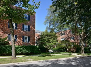 2604 Bennett Ave APT 2S, Evanston, IL 60201