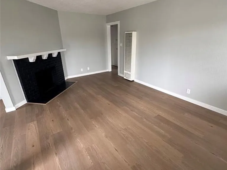 944 N Wichita Ave — Photo 3