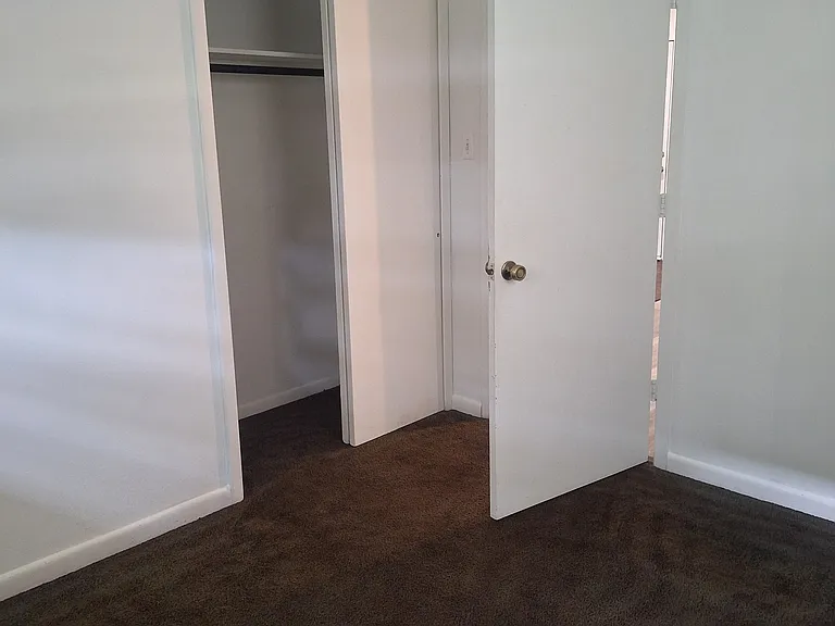 209 Yosemite Ave #A — Photo 17