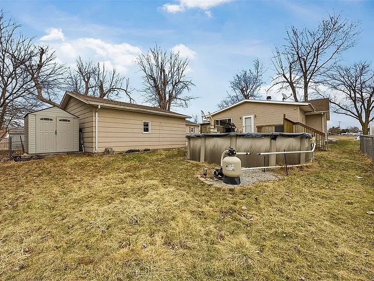 108 Atwood Dr SW — Photo 17