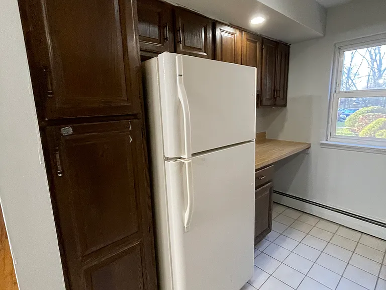 55 Gill Ln #25 — Photo 9