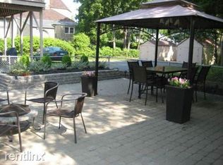 23 Ash St, Newton, MA 02466