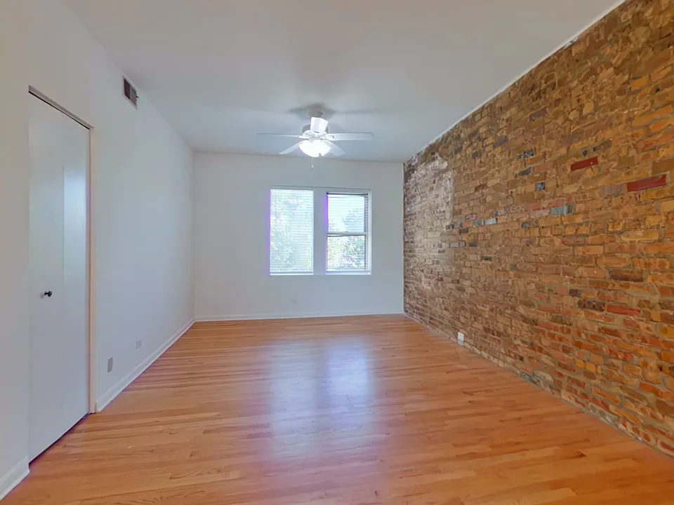 1307-17 W. Addison