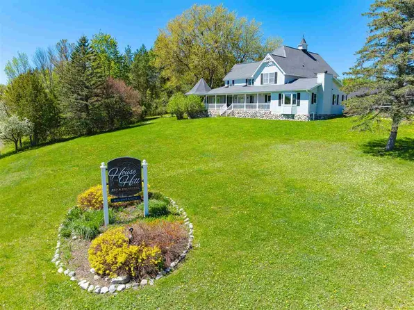 9661 Lake St, Ellsworth, MI 49729