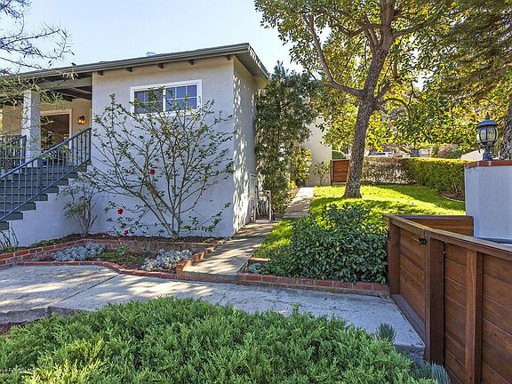 3rd image of 2750 El Roble Dr