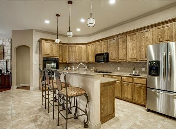5th image of 7433 Boulder Creek Dr