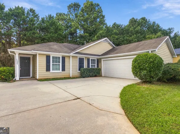 7595 Waverly Loop S, Fairburn, GA 30213