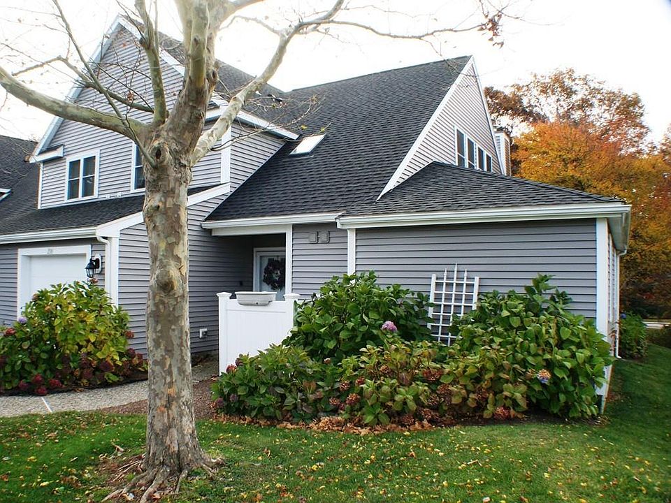 1st image of 208 White Cliff Dr #208