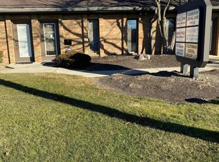 1916 Bethel Rd, Columbus, OH 43220